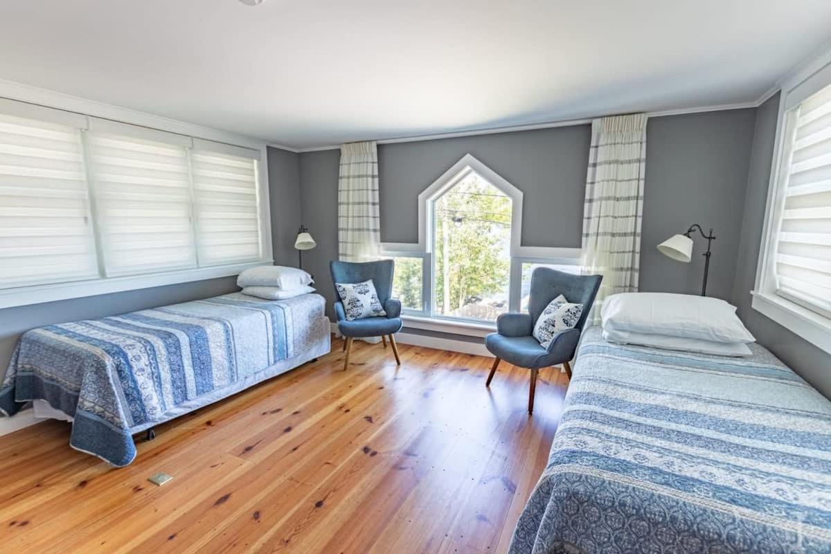 Picturesque Lakefront Retreat At Spofford Lake, Sleeps 10 Chesterfield Buitenkant foto