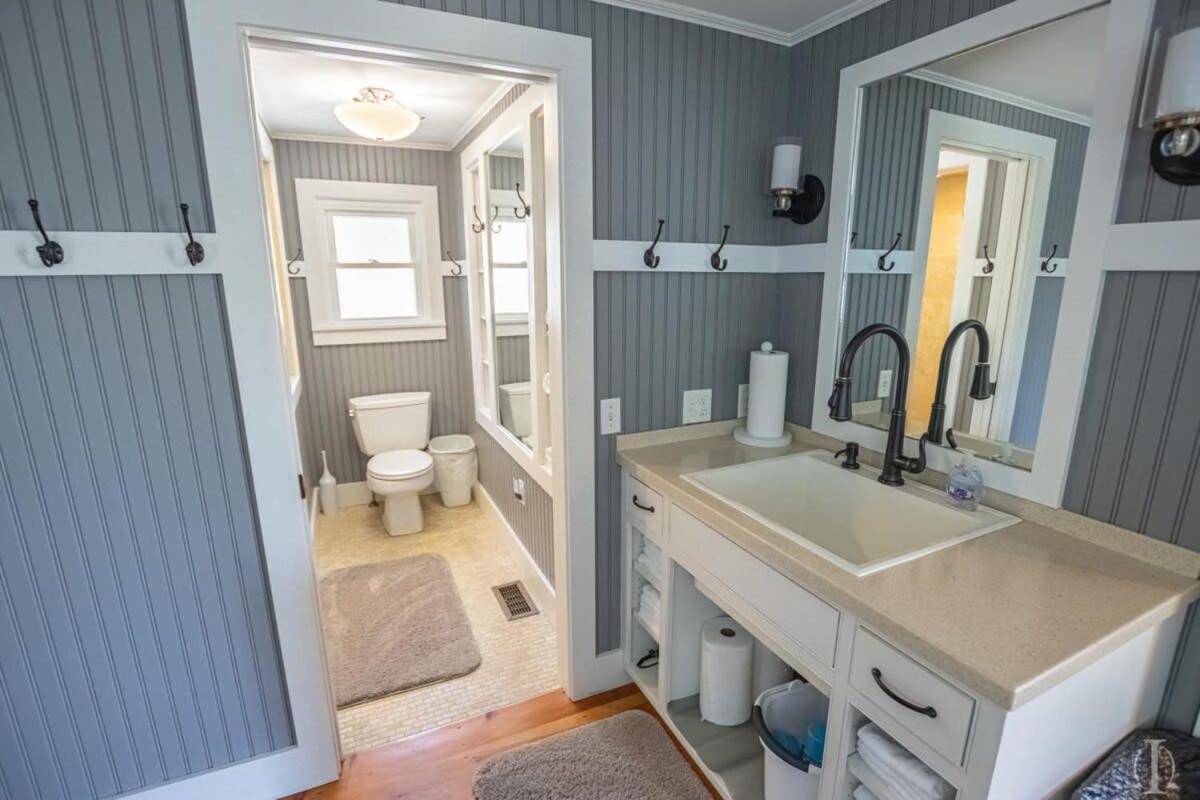 Picturesque Lakefront Retreat At Spofford Lake, Sleeps 10 Chesterfield Buitenkant foto