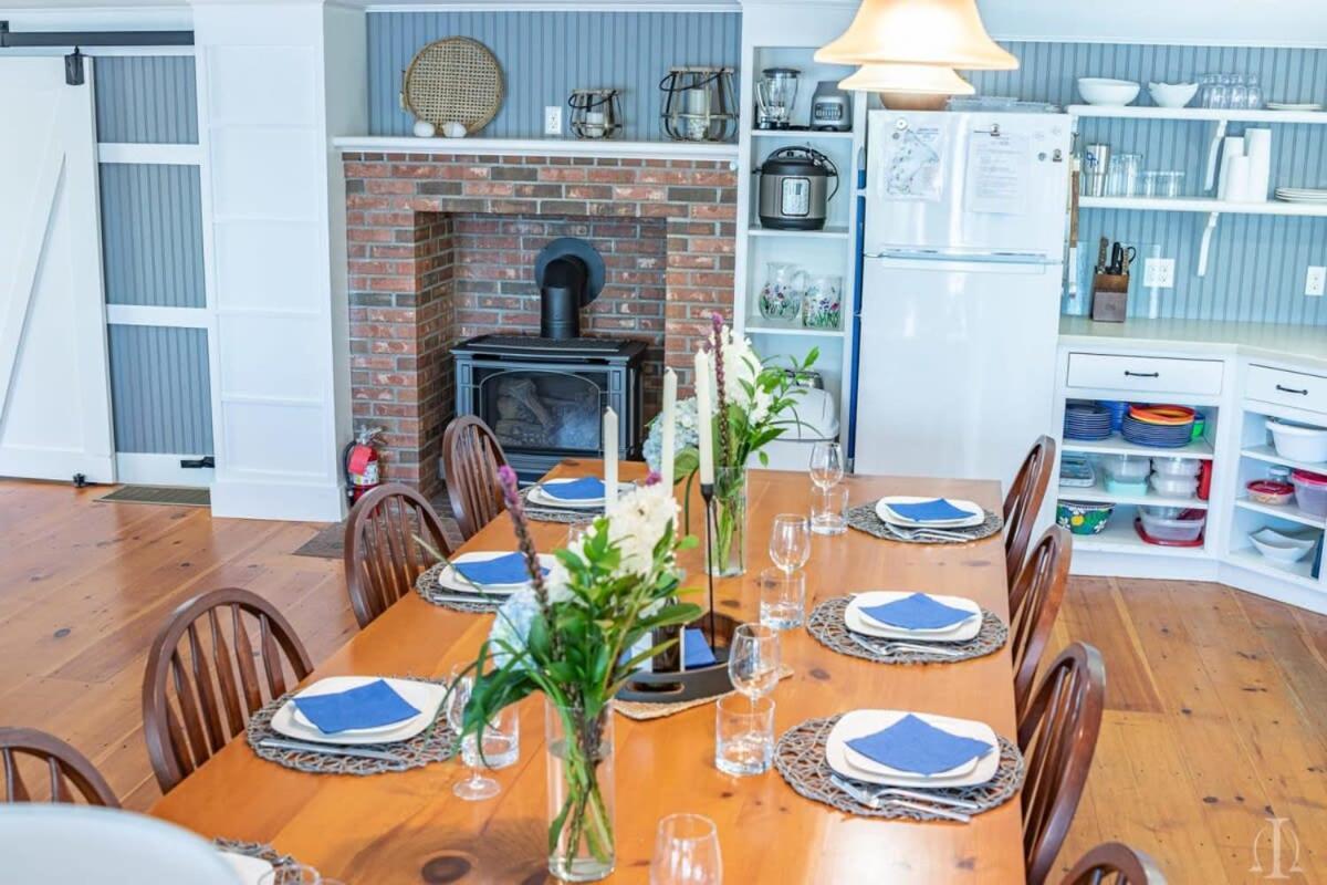 Picturesque Lakefront Retreat At Spofford Lake, Sleeps 10 Chesterfield Buitenkant foto